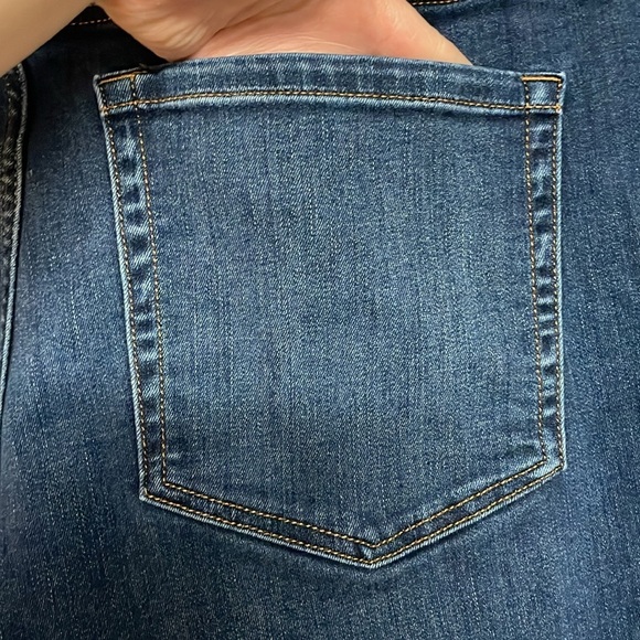 Lane Bryant Size 26 Dark Blue Flex Magic Waistband Mid-rise Bermuda Denim Shorts - Picture 6 of 9